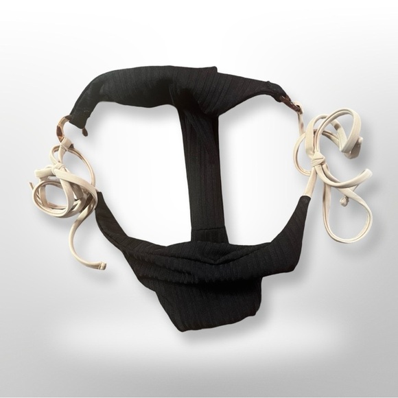 Black and Cream Strappy Bikini Set - Picture 3 of 3